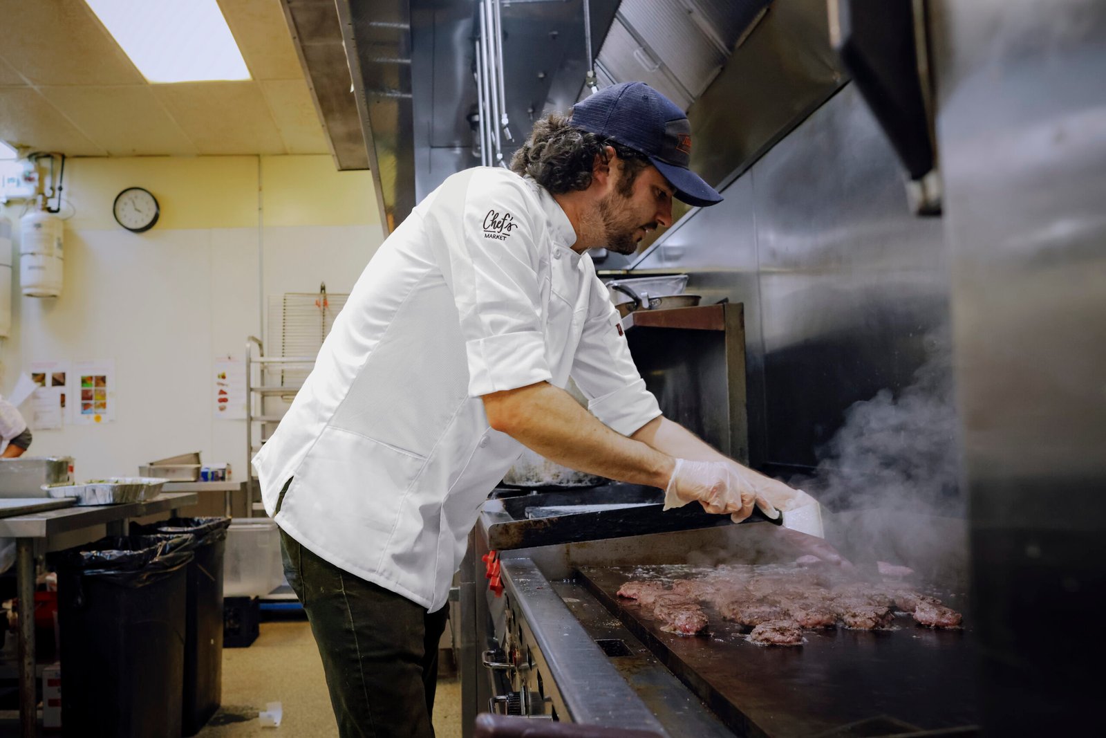 Men's Deluxe Airflow Chef Coat - Image 6