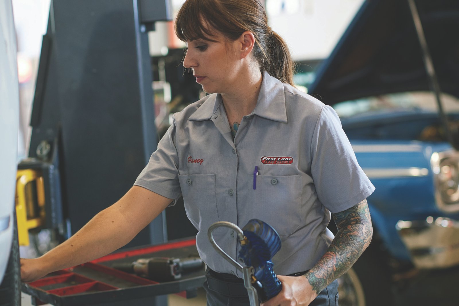 Women's Short Sleeve Work Shirt with MIMIX® - Image 5